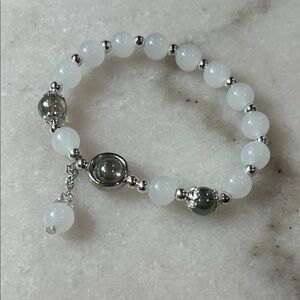 Artisan White and Silver Beaded Bracelet
